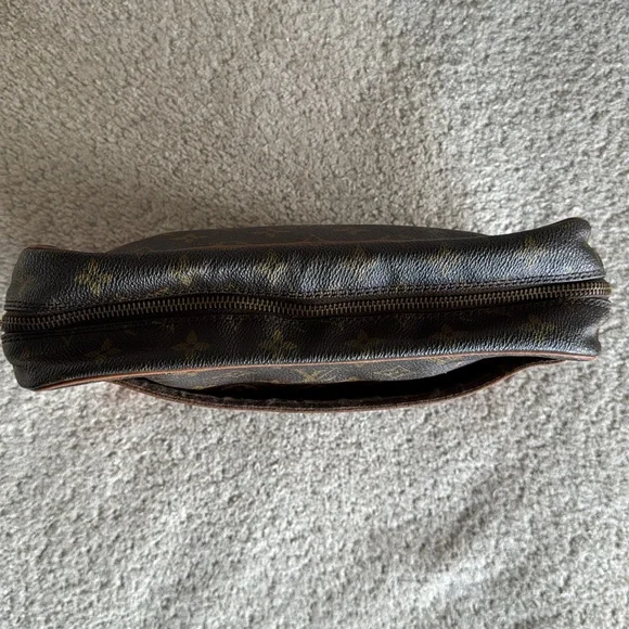 Louis Vuitton Compiegne 28 leather vanity case
Very good condition - Picture 6 of 17